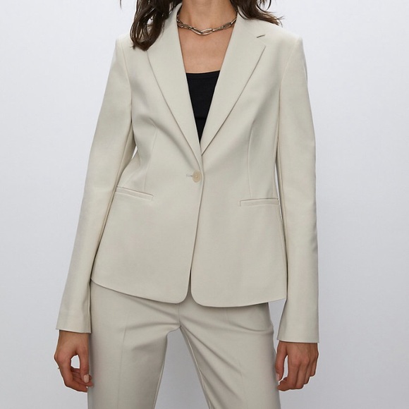 ♠️NEW with tag-Babaton Blazer ♠️ - Picture 1 of 12